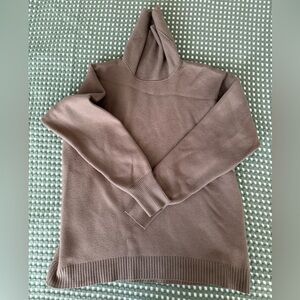 Uniqlo mauve Women's turtleneck